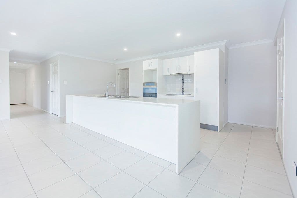 1 Rose Street, Yamanto QLD 4305, Yamanto - Thumbnail 4