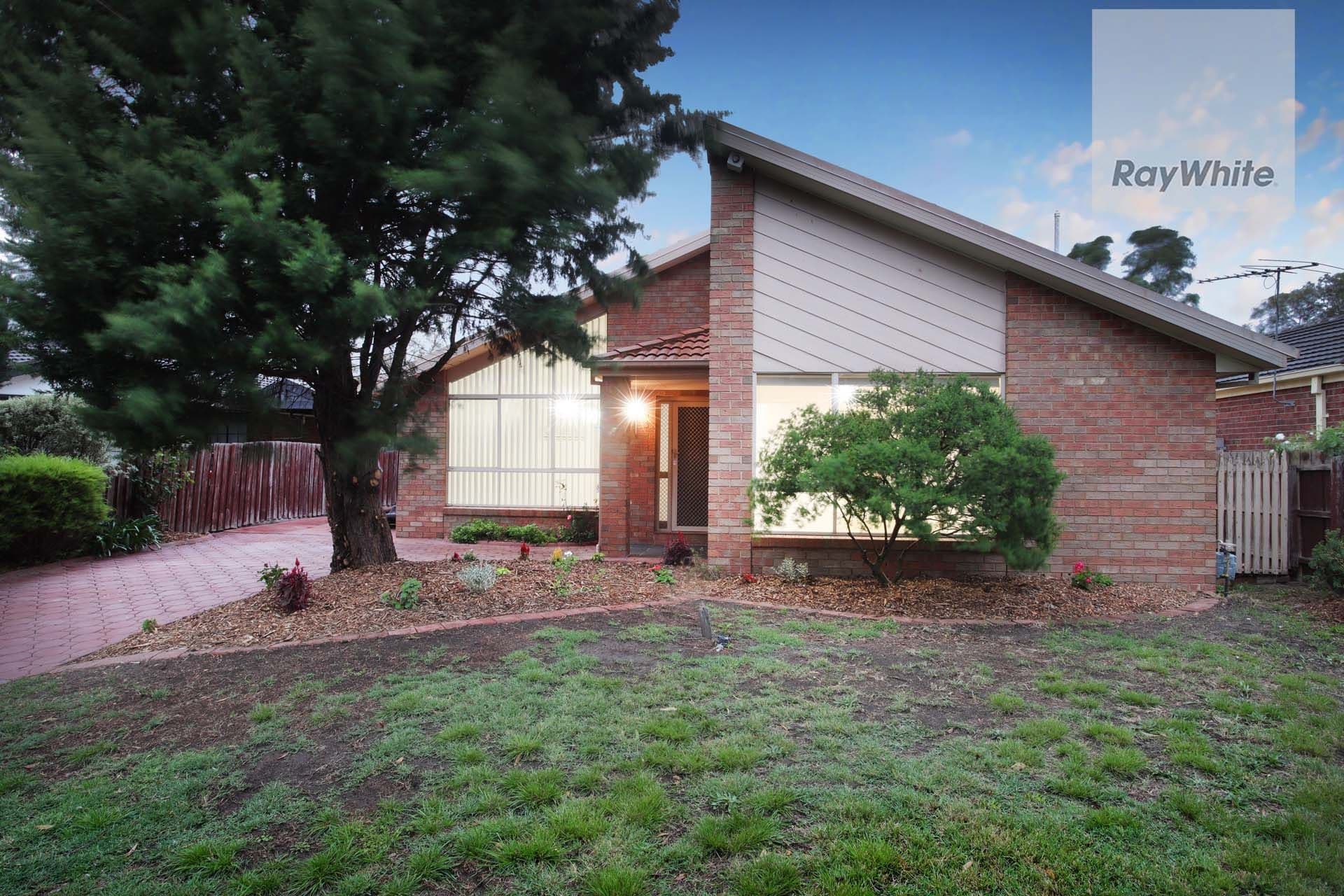 14 Dendy Court, Roxburgh Park VIC 3064, Roxburgh Park - Image 1