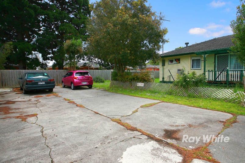 98 Kelvinside Road, NOBLE PARK VIC 3174, Noble Park - Thumbnail 7