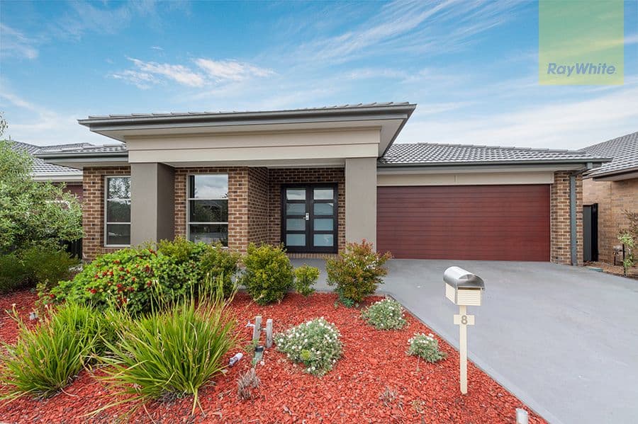 8 Lion Chase, Craigieburn VIC 3064, Craigieburn - Image 1