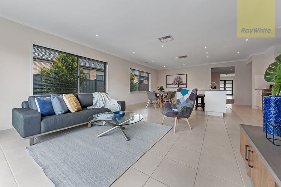 8 Lion Chase, Craigieburn VIC 3064, Craigieburn - Thumbnail 5