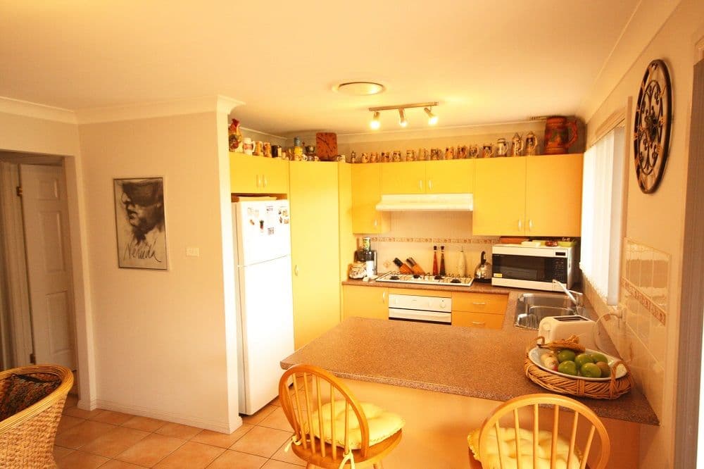 6 Ashlar Place, WEST HOXTON NSW 2171, West Hoxton - Thumbnail 3
