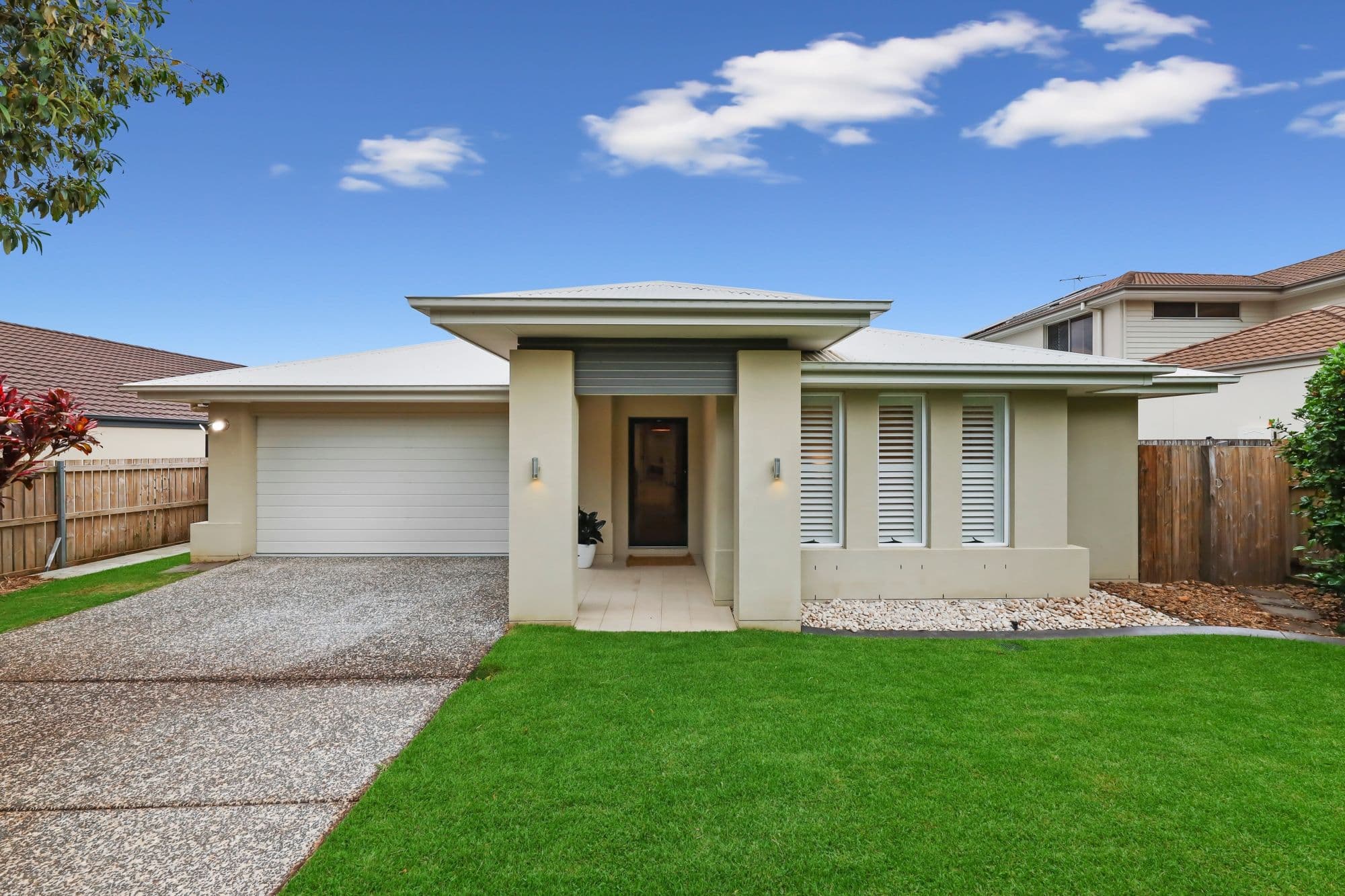 17 Cowie Road, Carseldine QLD 4034, Carseldine - Thumbnail 2