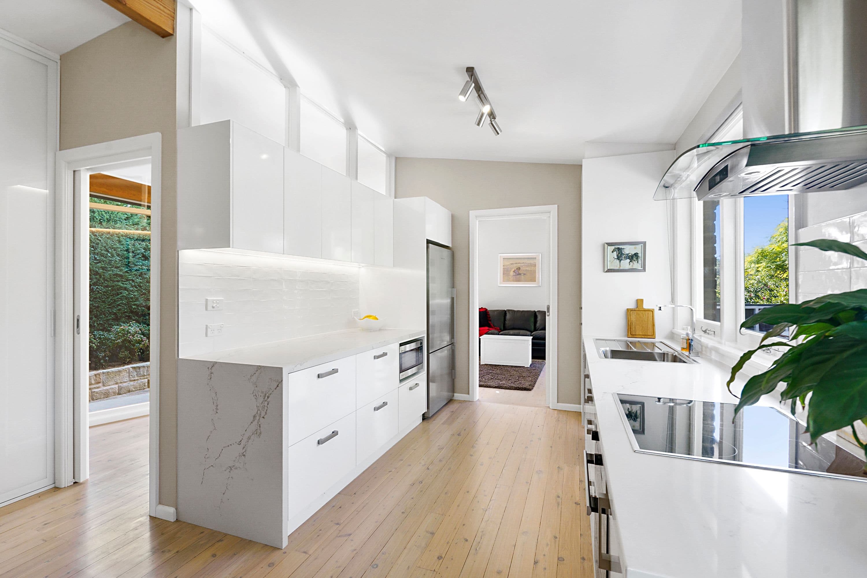 33 Currie Road, Forestville NSW 2087, Forestville - Thumbnail 5