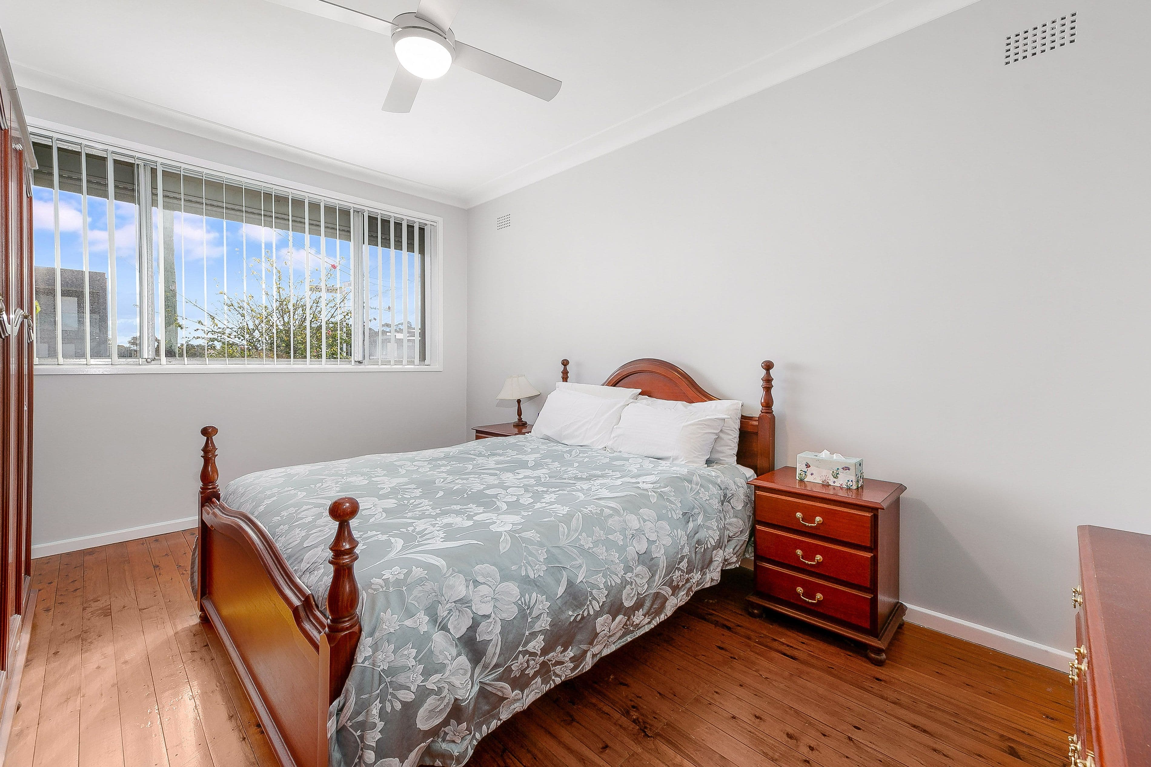 124 Denman Road, Georges Hall NSW 2198, Georges Hall - Thumbnail 7