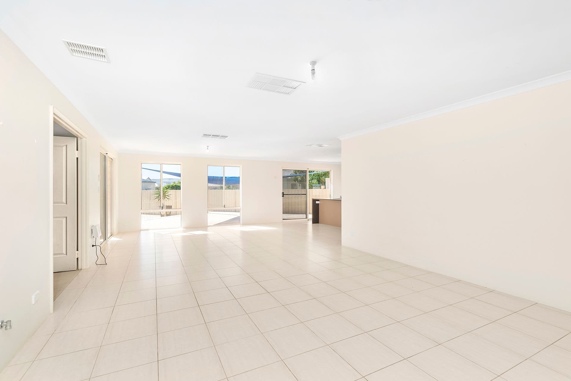 10 Sheoak Close, Woorree WA 6530, Woorree - Thumbnail 7