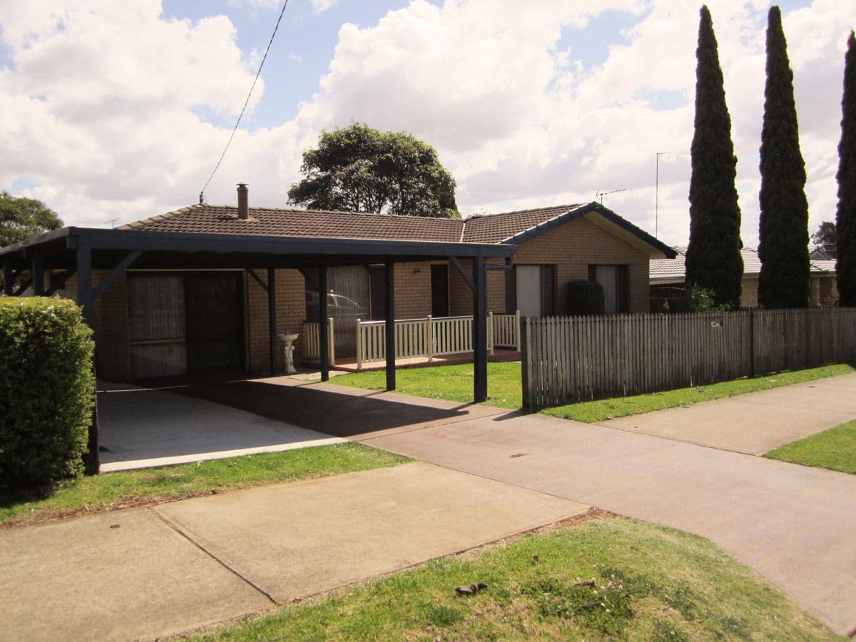517 Greenwattle Street, GLENVALE QLD 4350, Glenvale - Image 1