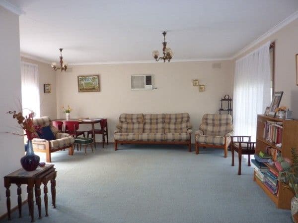 49 Lyrebird Drive, CARRUM DOWNS VIC 3201, Carrum Downs - Thumbnail 2