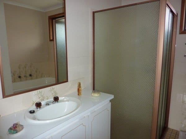 49 Lyrebird Drive, CARRUM DOWNS VIC 3201, Carrum Downs - Thumbnail 5