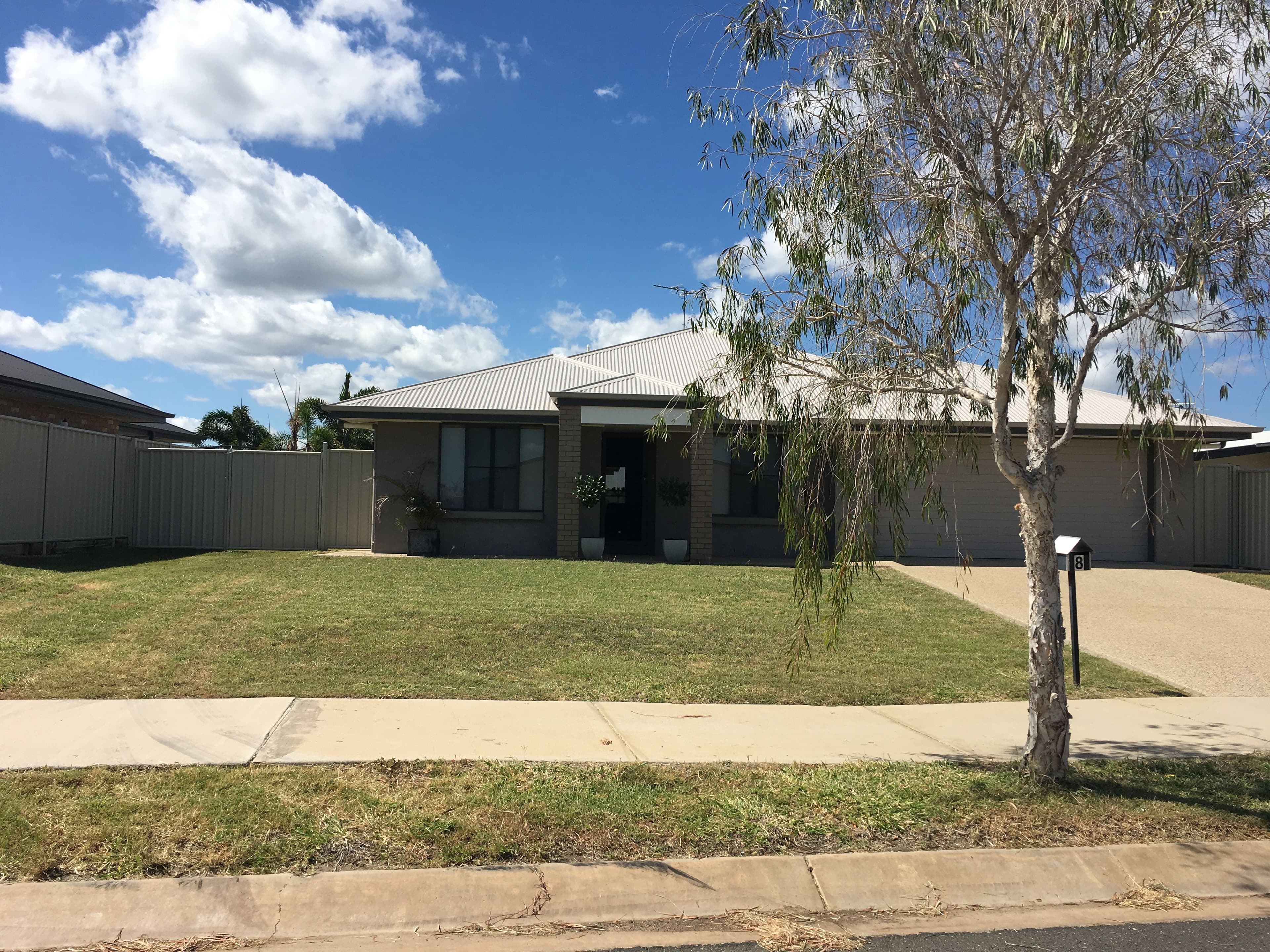 8 Newman Drive, Emerald QLD 4720, Emerald - Image 1