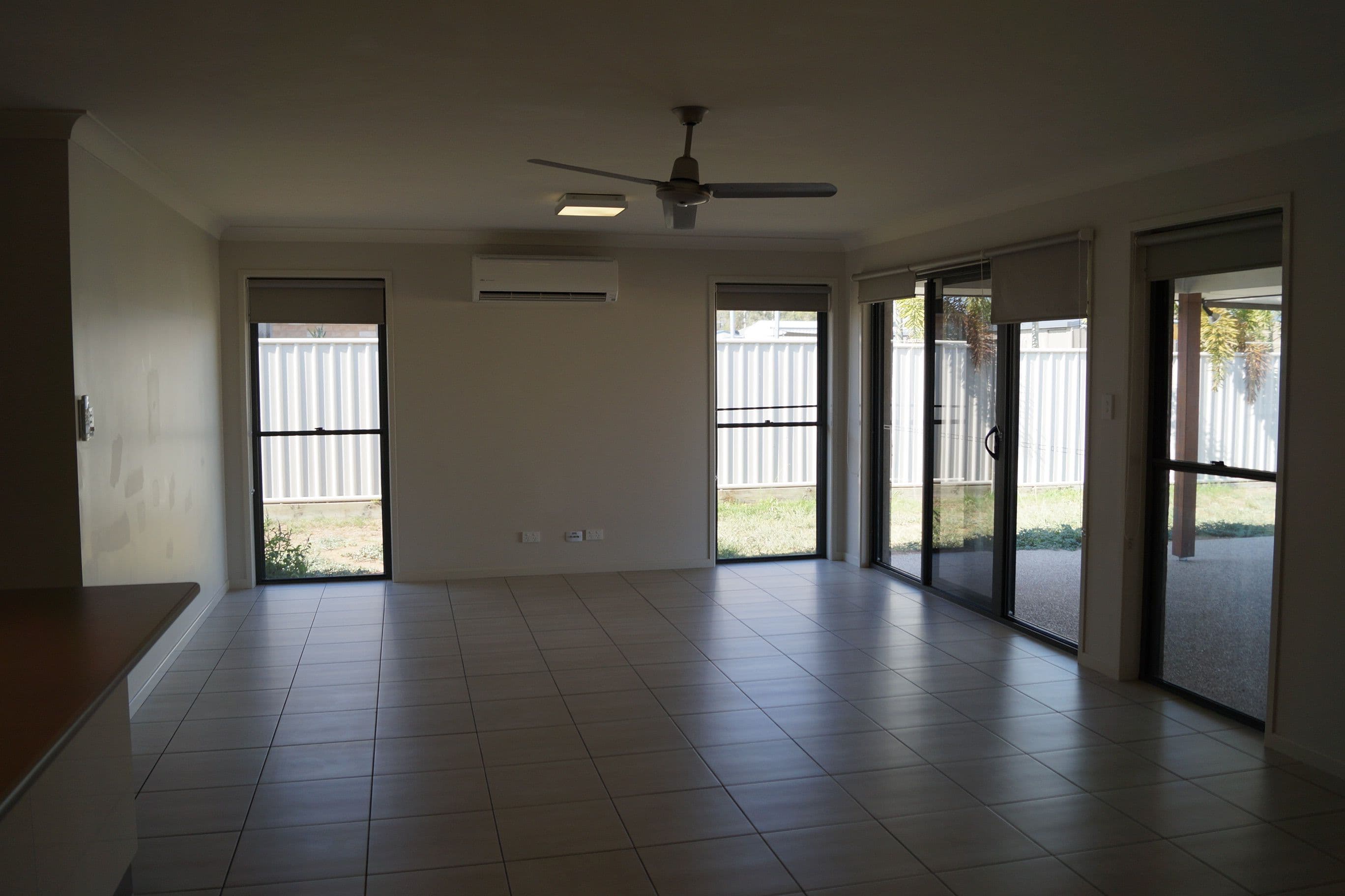 8 Newman Drive, Emerald QLD 4720, Emerald - Thumbnail 3