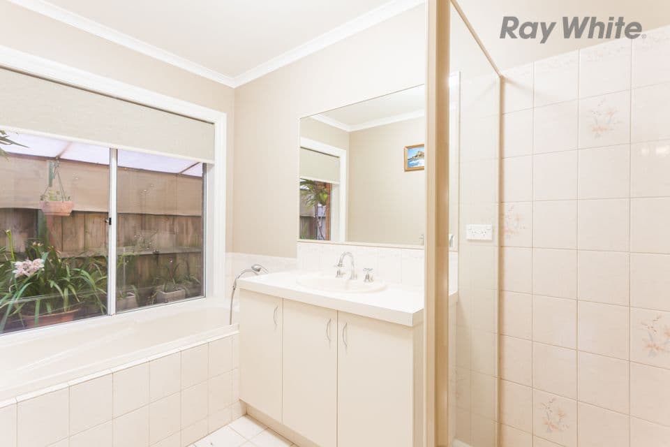 13 Brogil Walk, Sydenham VIC 3037, Sydenham - Thumbnail 5