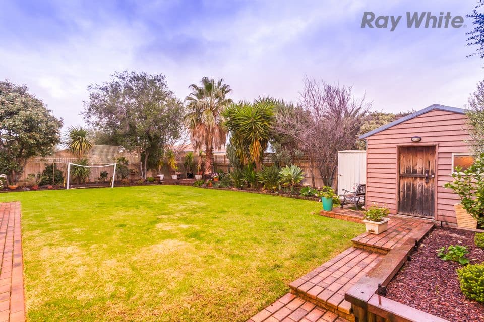 13 Brogil Walk, Sydenham VIC 3037, Sydenham - Thumbnail 7