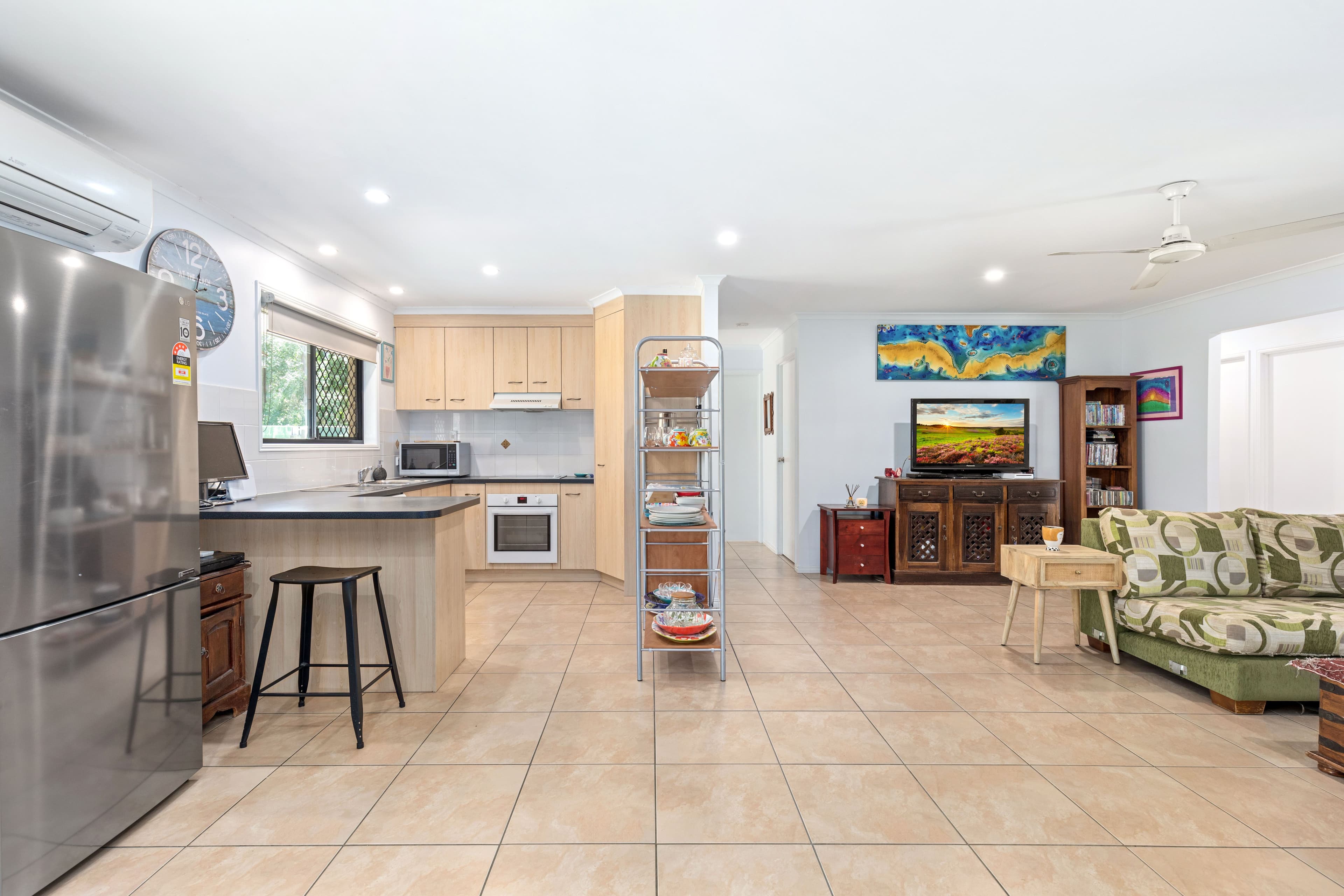 42 Topaz Circuit, Urangan QLD 4655, Urangan - Thumbnail 5