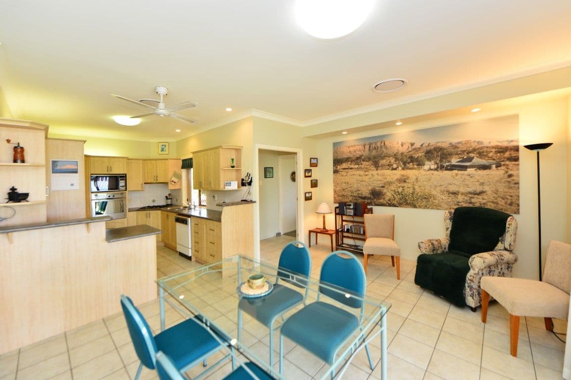 25 Gordon Crescent, Withcott QLD 4352, Withcott - Thumbnail 4