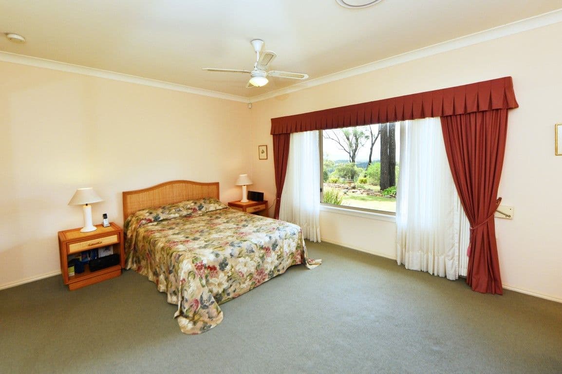 25 Gordon Crescent, Withcott QLD 4352, Withcott - Thumbnail 8