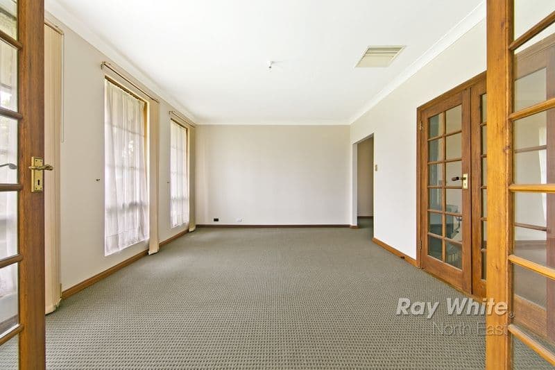 4 Robertson Crescent, Redwood Park SA 5097, Redwood Park - Thumbnail 2
