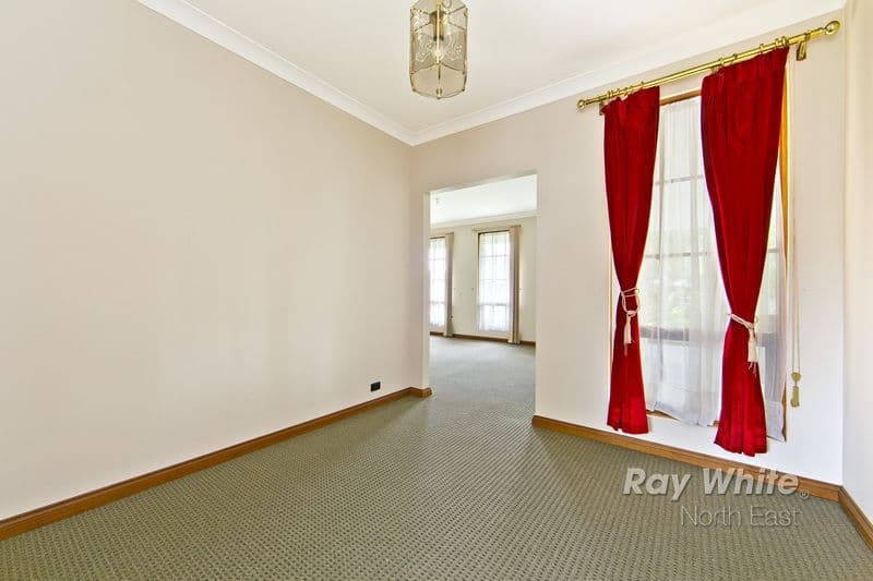4 Robertson Crescent, Redwood Park SA 5097, Redwood Park - Thumbnail 4