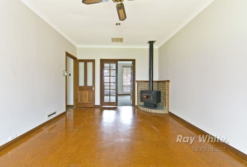 4 Robertson Crescent, Redwood Park SA 5097, Redwood Park - Thumbnail 7