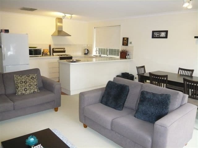 24 Waverley Street, Bucasia, Bucasia - Thumbnail 3
