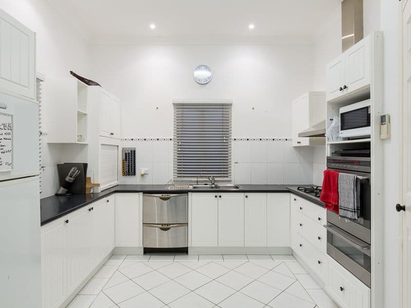 183 Hudson Road, Wooloowin QLD 4030, Wooloowin - Thumbnail 5