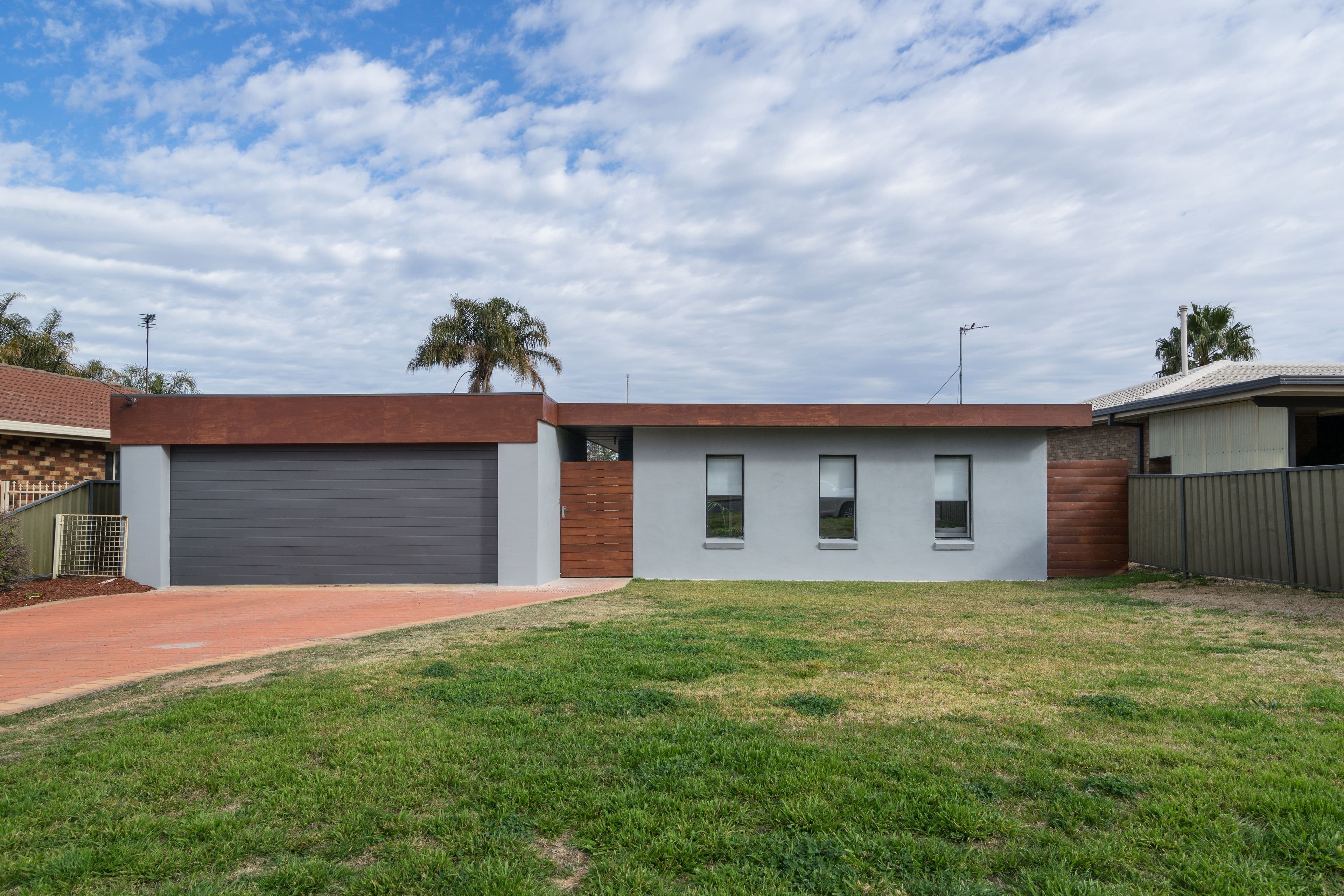417 Wheelers Lane, Dubbo - Image 1