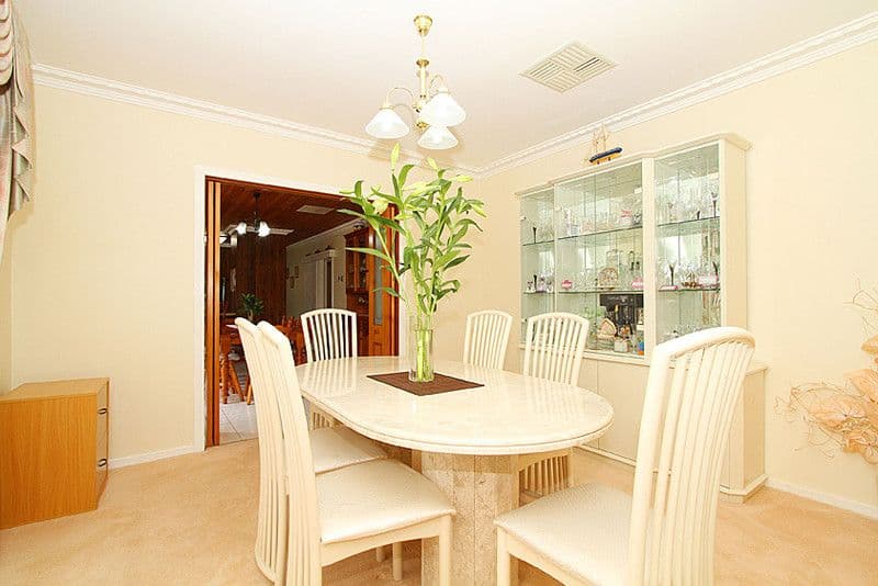 58  Buckmaster Drive, MILL PARK VIC 3082, Mill Park - Thumbnail 5