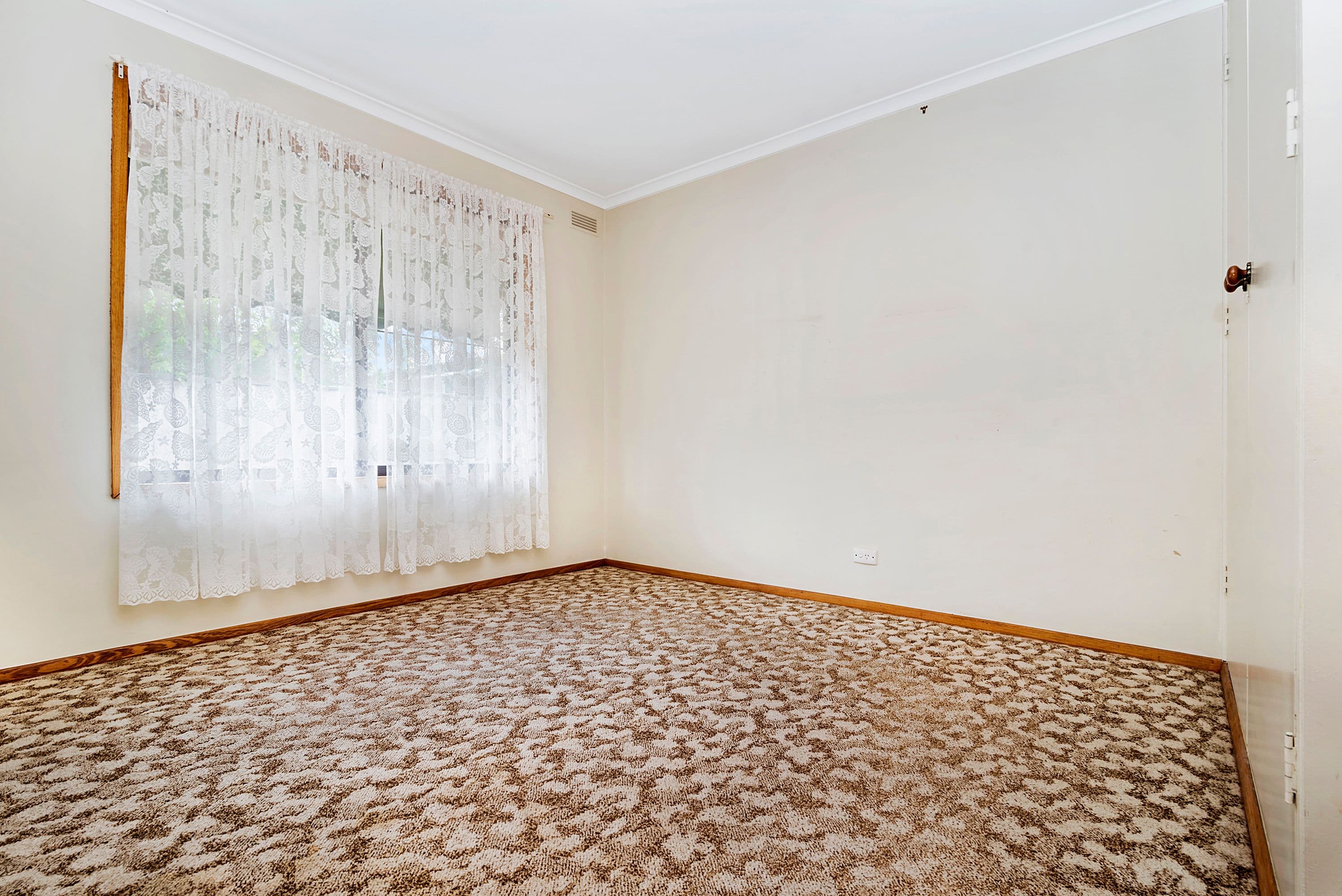 5 Carpenter Street, Kangaroo Flat VIC 3555, Kangaroo Flat - Thumbnail 2