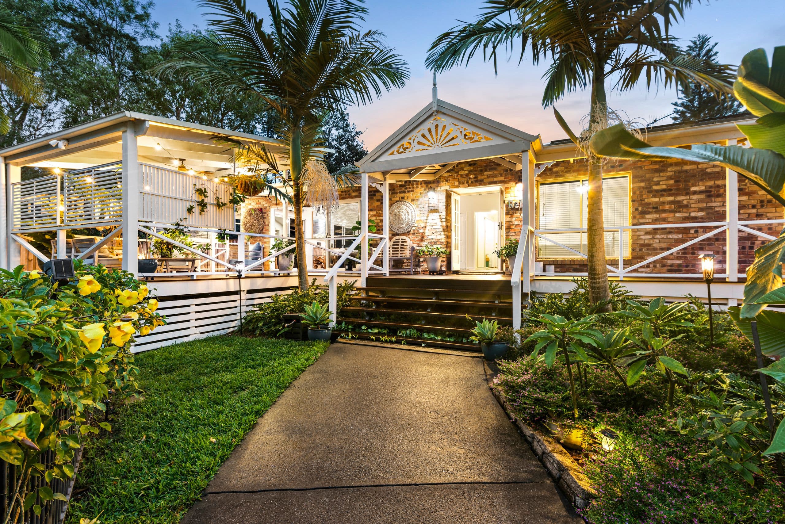 3 Wickham Crescent, Tugun QLD 4224, Tugun - Thumbnail 2