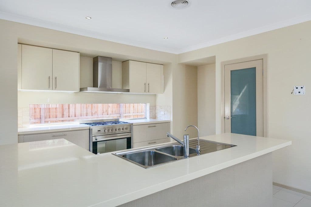 89 Cravens Road, MERNDA VIC 3754, Mernda - Thumbnail 2