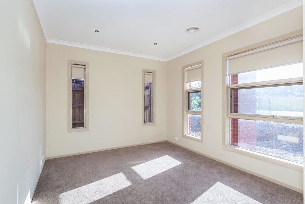 89 Cravens Road, MERNDA VIC 3754, Mernda - Thumbnail 4