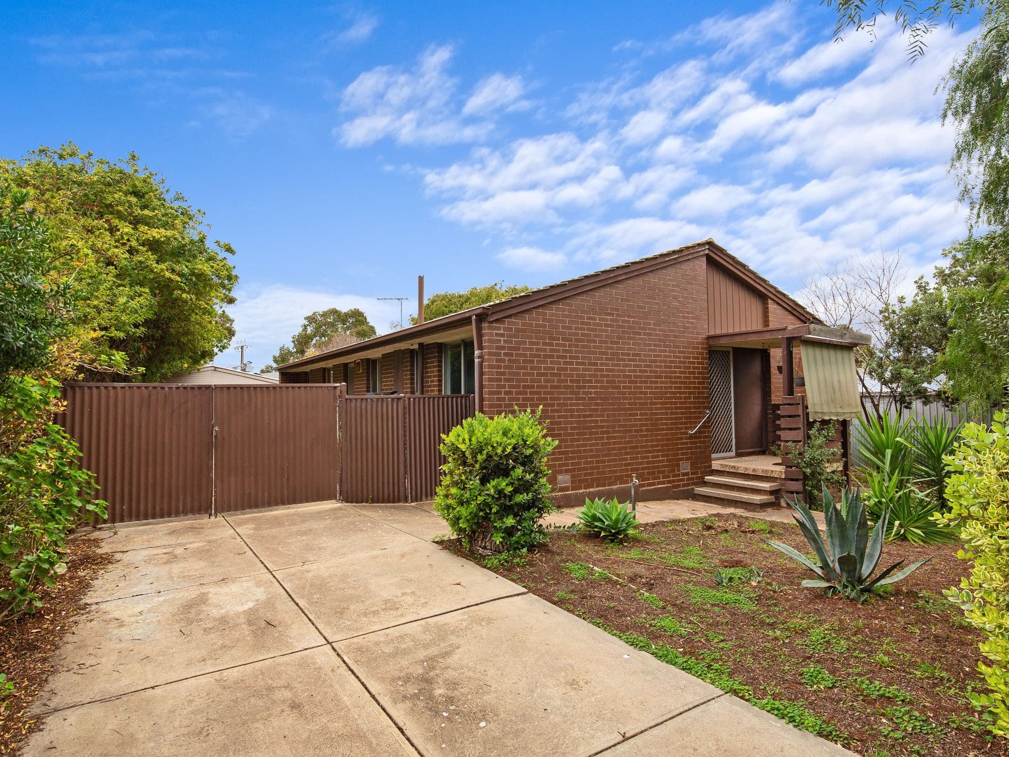 4 Joel Street, Morphett Vale SA 5162, Morphett Vale - Image 1