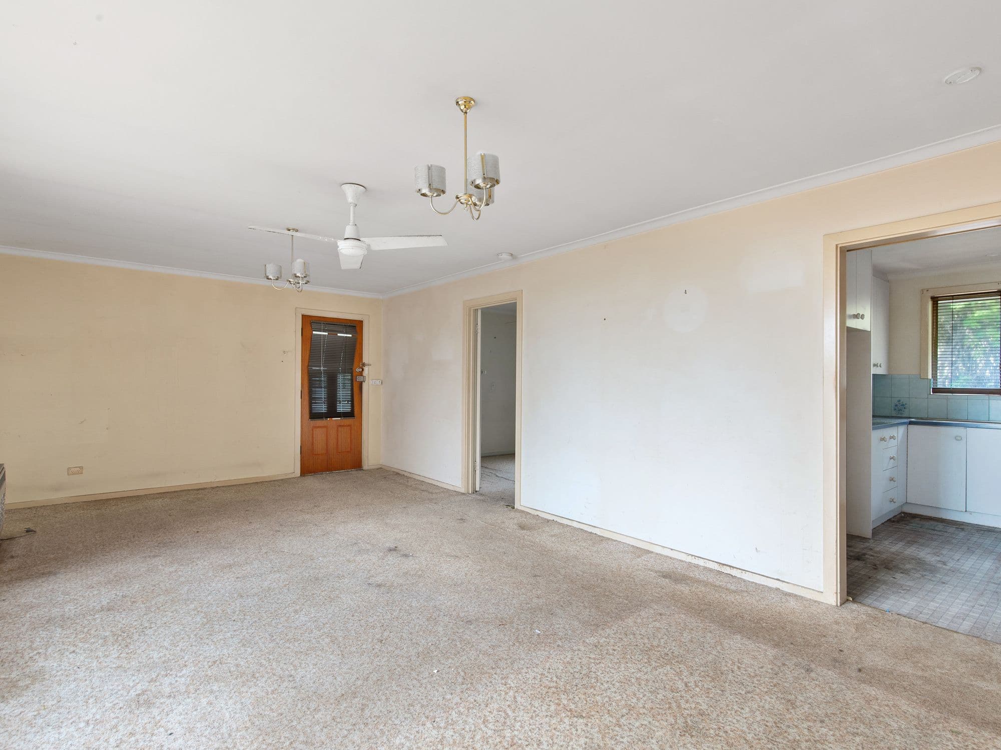 4 Joel Street, Morphett Vale SA 5162, Morphett Vale - Thumbnail 4