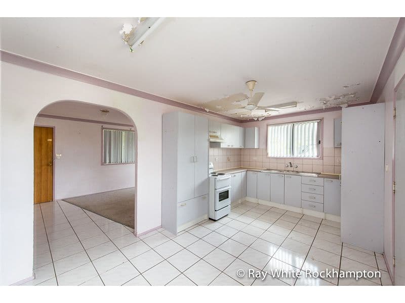 440 Richardson Road, Norman Gardens QLD 4701, Norman Gardens - Thumbnail 2
