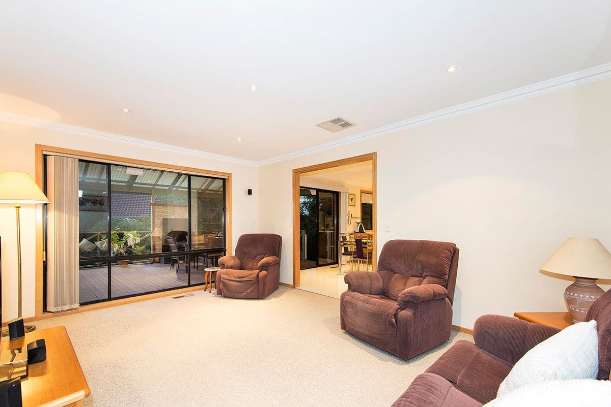 2 Dorman Court, MILL PARK VIC 3082, Mill Park - Thumbnail 8