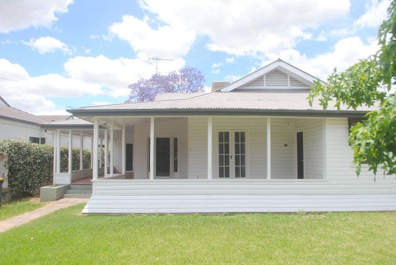 84 Edward Street, Moree - Image 1