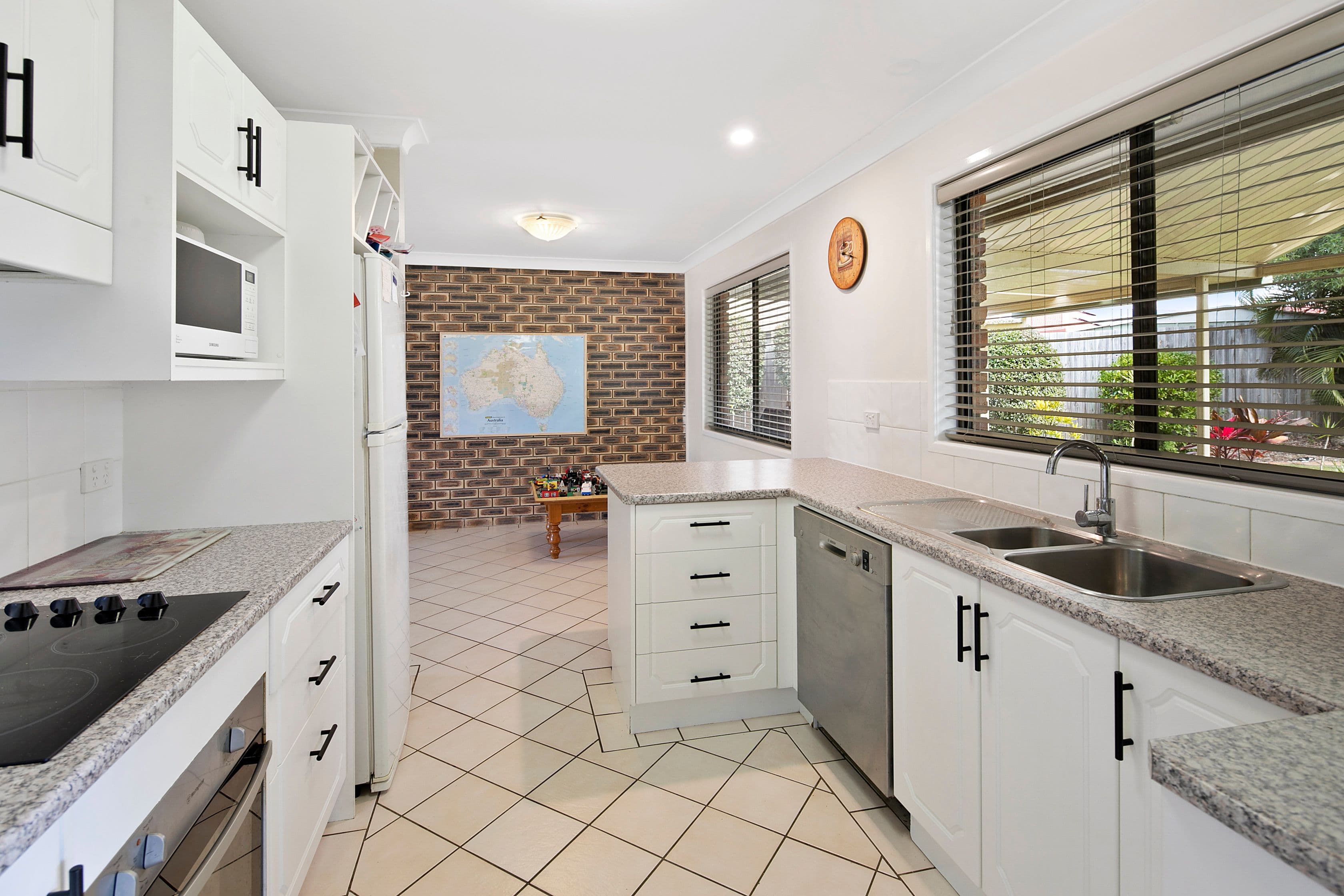 10 Sussex Street, Alexandra Hills QLD 4161, Alexandra Hills - Thumbnail 3