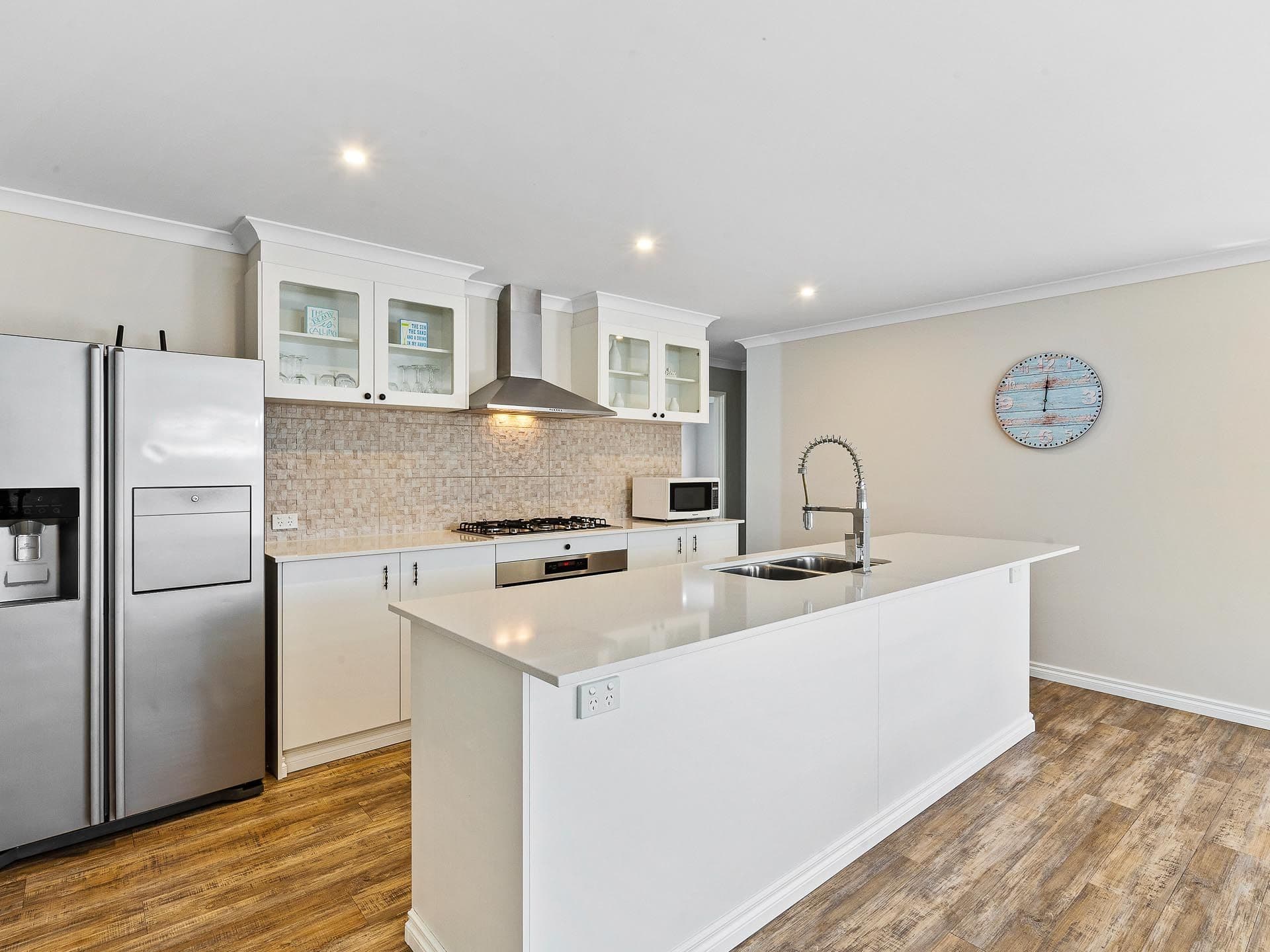 17 Stellaria Avenue, Halls Head WA 6210, Halls Head - Thumbnail 5