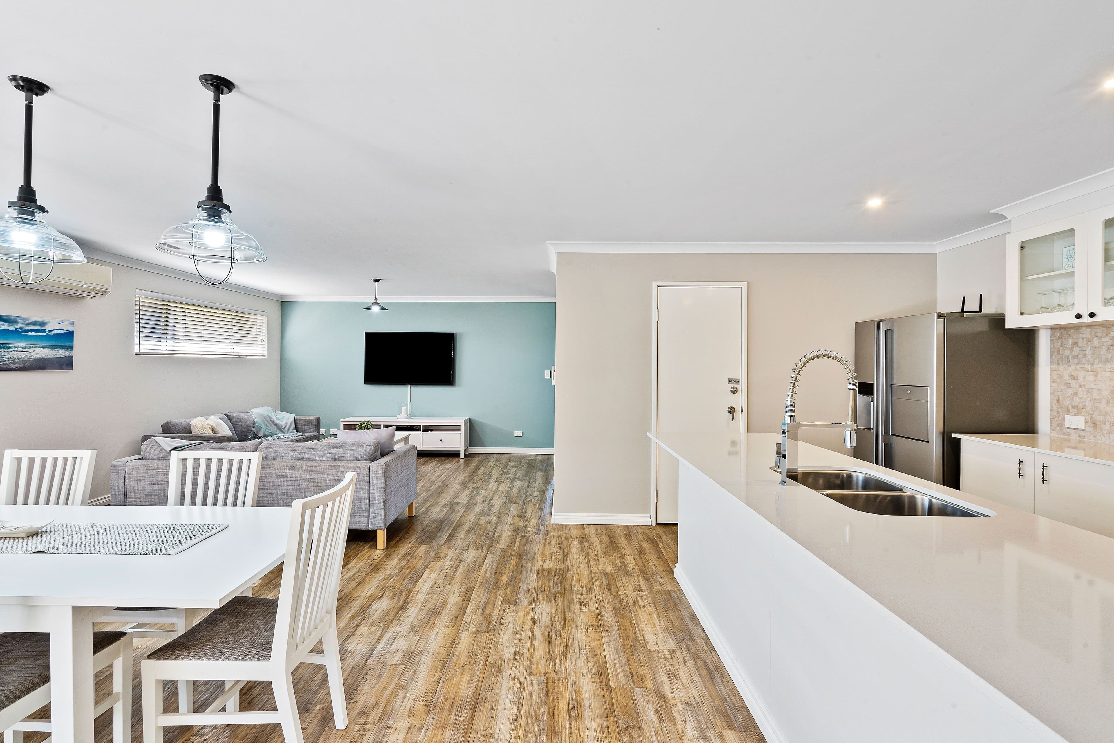 17 Stellaria Avenue, Halls Head WA 6210, Halls Head - Thumbnail 8