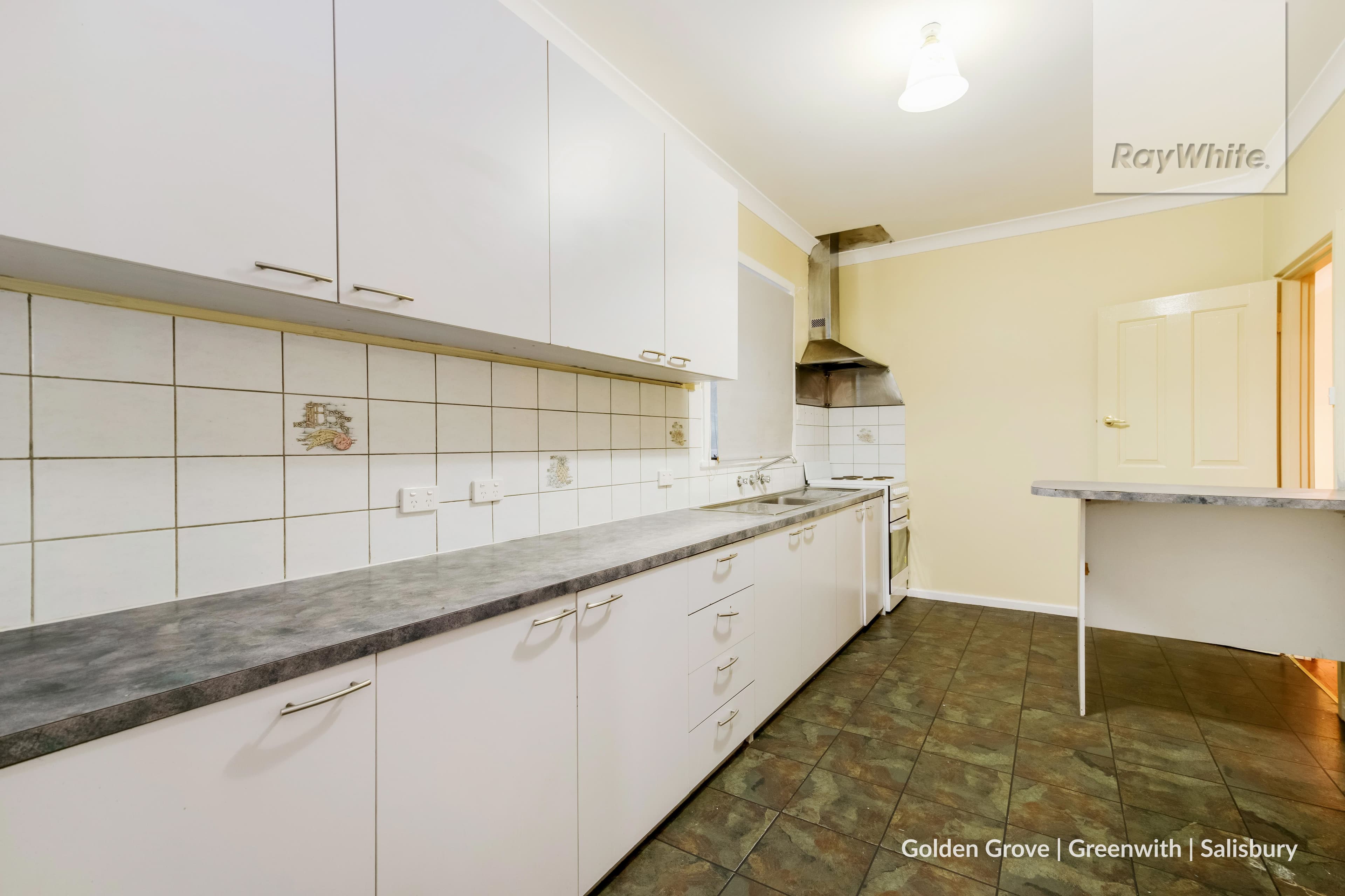 54 Garlick Road, Elizabeth Park SA 5113, Elizabeth Park - Thumbnail 5
