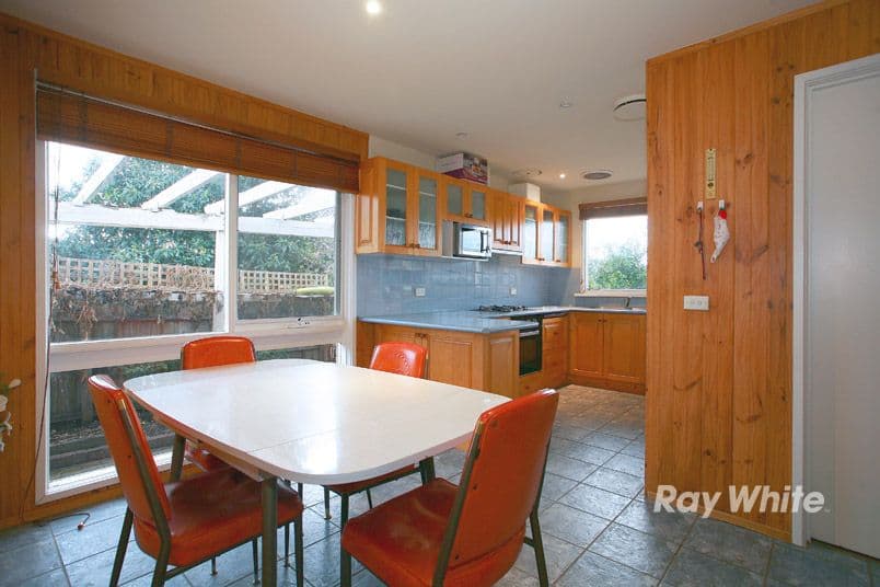 1 Montclair Close, SPRINGVALE SOUTH VIC 3172, Springvale South - Thumbnail 5