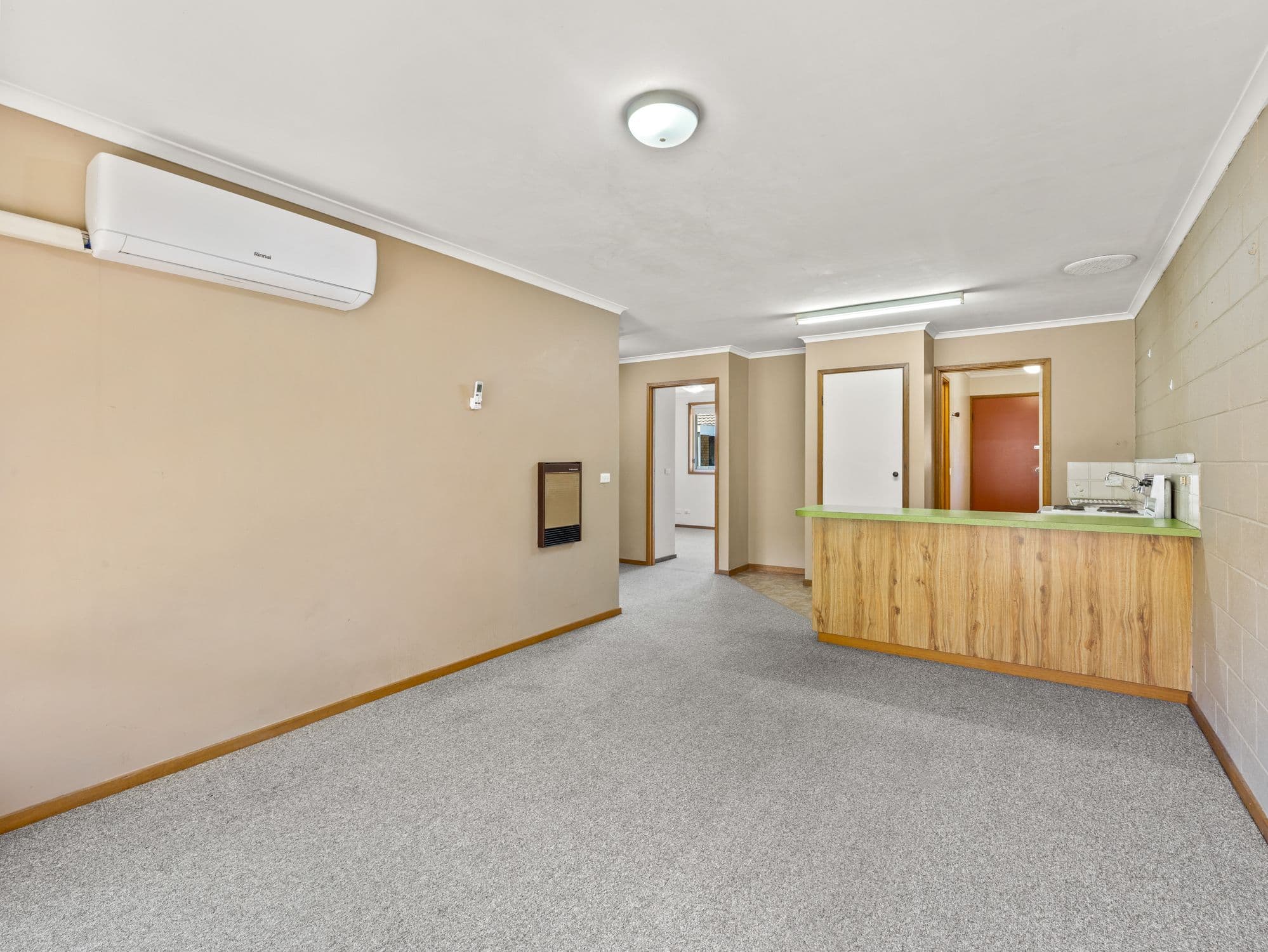 2/614 Hague Street, Lavington NSW 2641, Lavington - Thumbnail 2