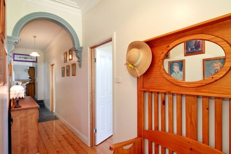7 Mary Street, HEYFIELD VIC 3858, Heyfield - Thumbnail 2