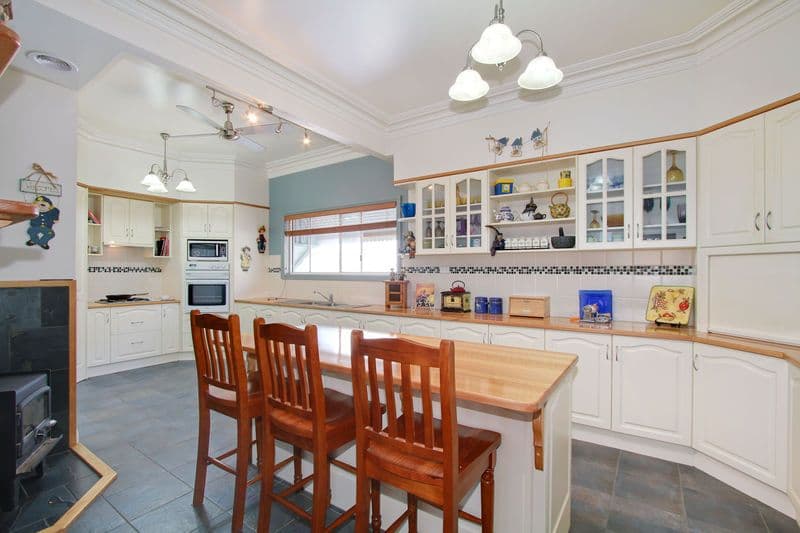 7 Mary Street, HEYFIELD VIC 3858, Heyfield - Thumbnail 4