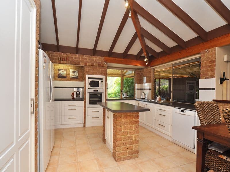 9 Clapton Court, Kingsley WA 6026, Kingsley - Thumbnail 2