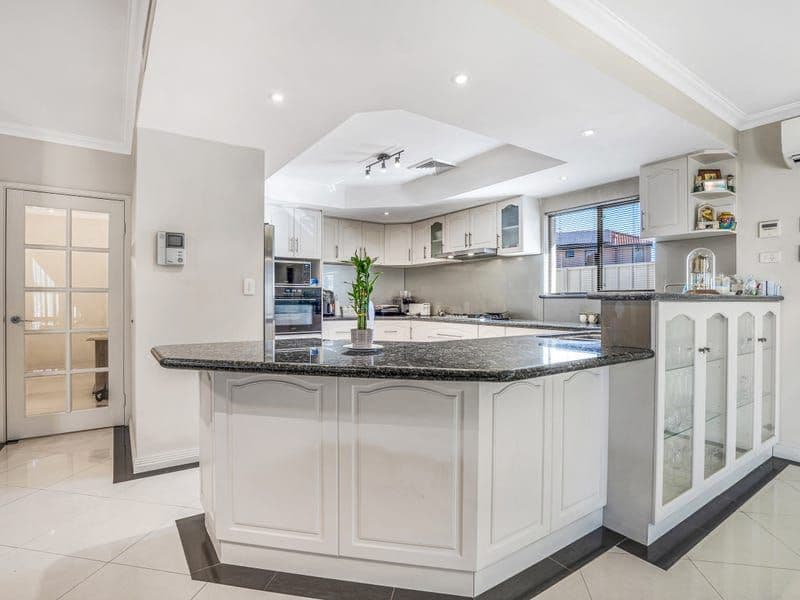 9 Samphire Road, Canning Vale WA 6155, Canning Vale - Thumbnail 4