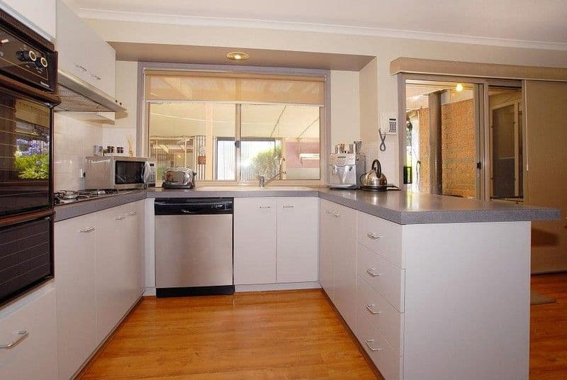 4 Protea Court, LANGWARRIN VIC 3910, Langwarrin - Thumbnail 6