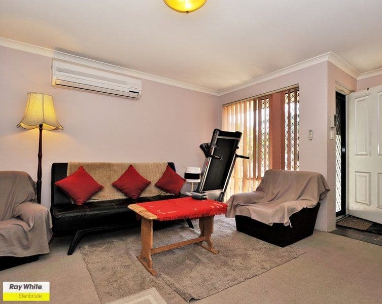 129 Bottlebrush Drive, KIARA WA 6054, Kiara - Thumbnail 8