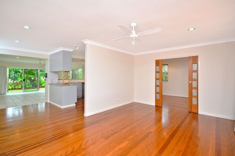 8 Cuba Avenue, PALM BEACH QLD 4221, Palm Beach - Thumbnail 2