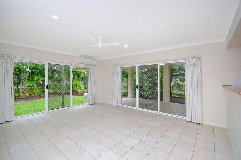 8 Cuba Avenue, PALM BEACH QLD 4221, Palm Beach - Thumbnail 8